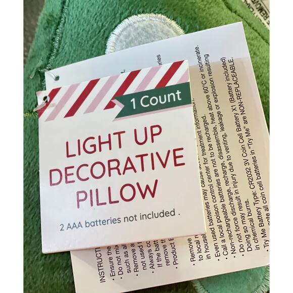 NWT 2024 Target Bullseye LED Christmas Tree Light Up Pillow Green - Picture 5 of 6